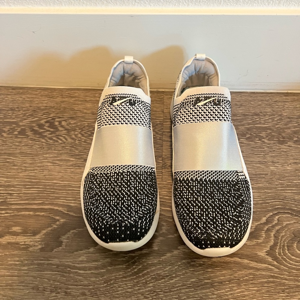 Apl sneakers